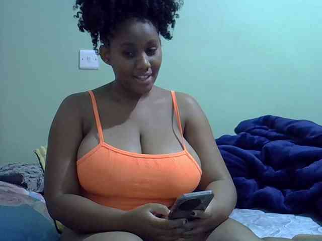 brownebony- webcam