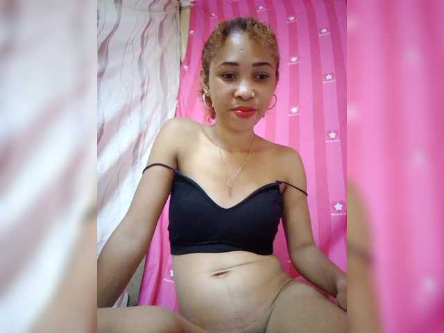 AngelHotxx's BongaCams show and profile