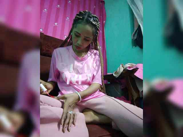 AngelHotxx webcam