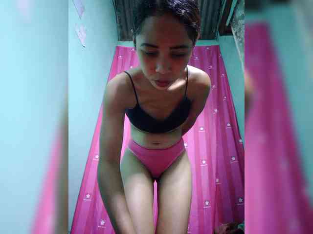 AngelHotxx webcam