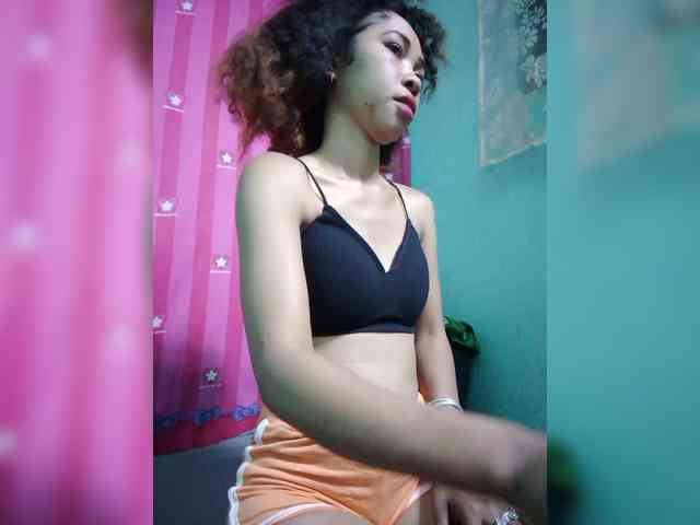 AngelHotxx webcam