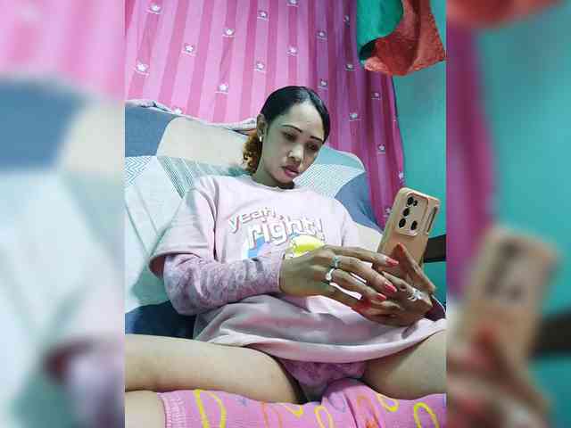 AngelHotxx webcam