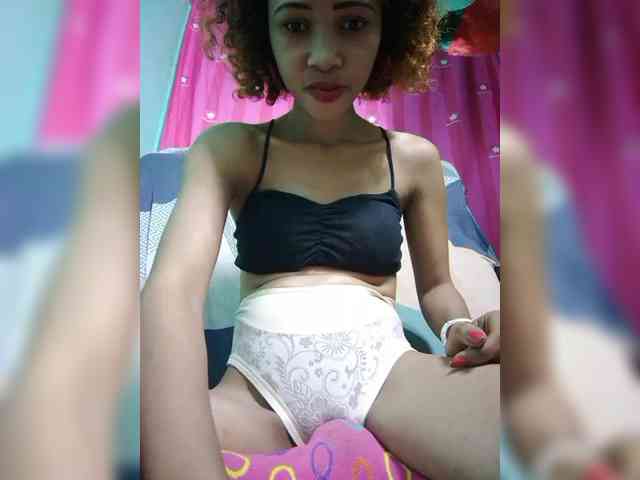 AngelHotxx webcam