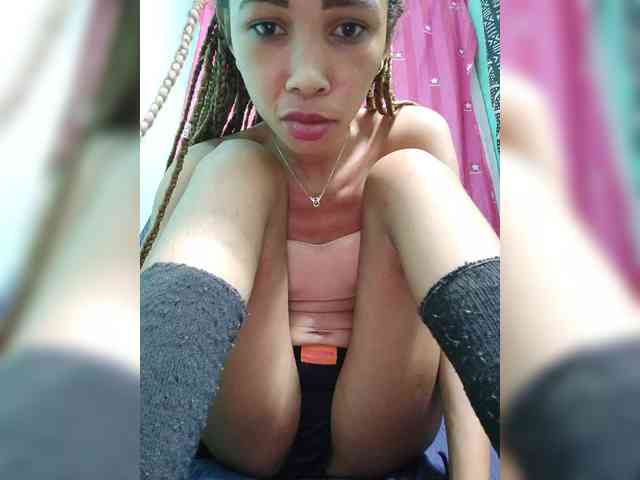 AngelHotxx webcam