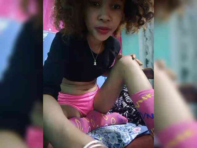 AngelHotxx webcam