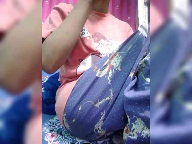 AngelHotxx webcam