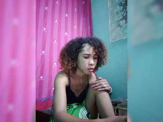 AngelHotxx webcam