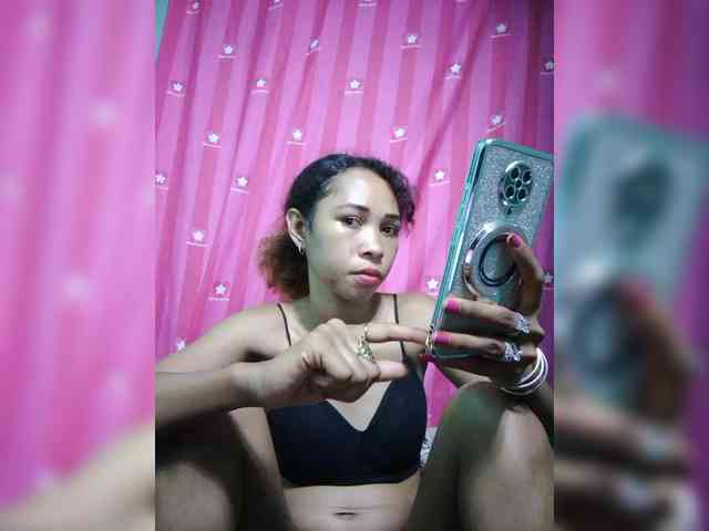 AngelHotxx webcam