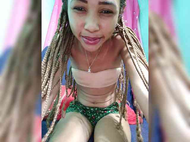 AngelHotxx webcam