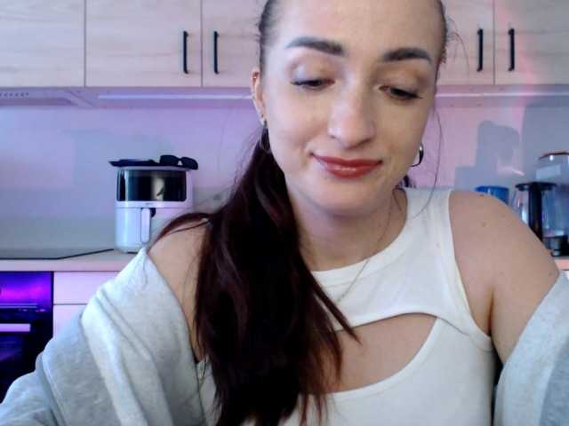 LorennePlay's BongaCams show and profile