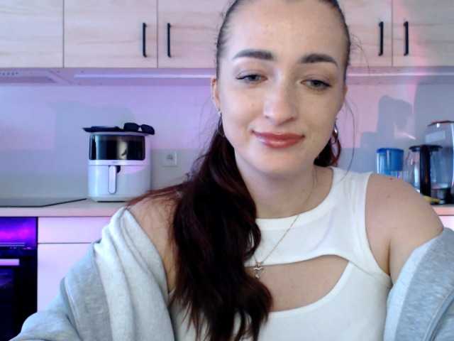 LorennePlay's BongaCams show and profile