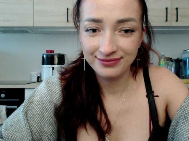 LorennePlay's BongaCams show and profile