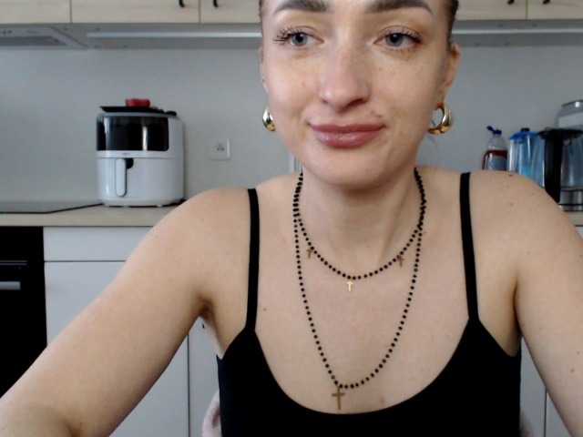 LorennePlay's BongaCams show and profile