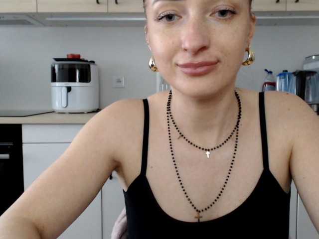 LorennePlay's BongaCams show and profile