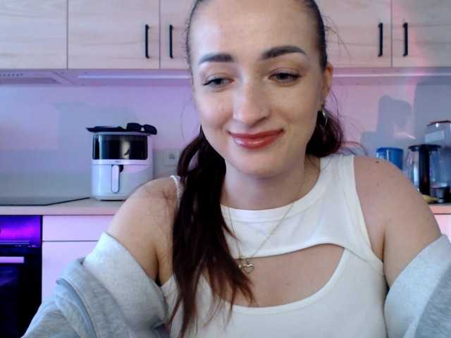 LorennePlay's BongaCams show and profile