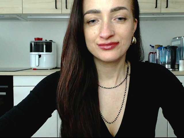LorennePlay's BongaCams show and profile