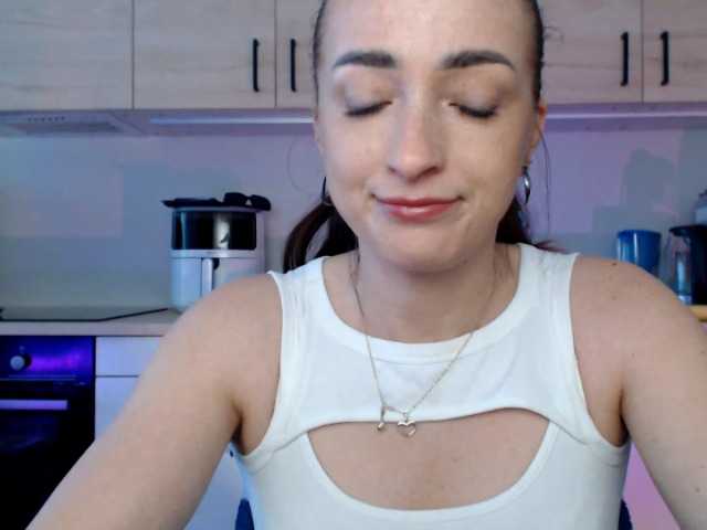 LorennePlay's BongaCams show and profile