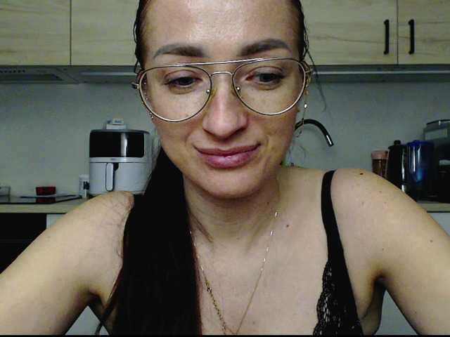 LorennePlay's BongaCams show and profile