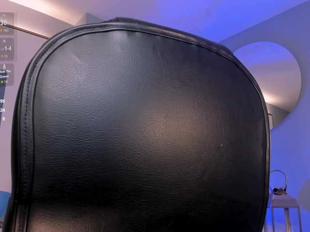 ChloePreston's BongaCams show and profile