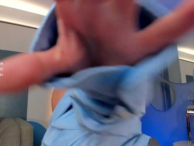 ChloePreston's BongaCams show and profile