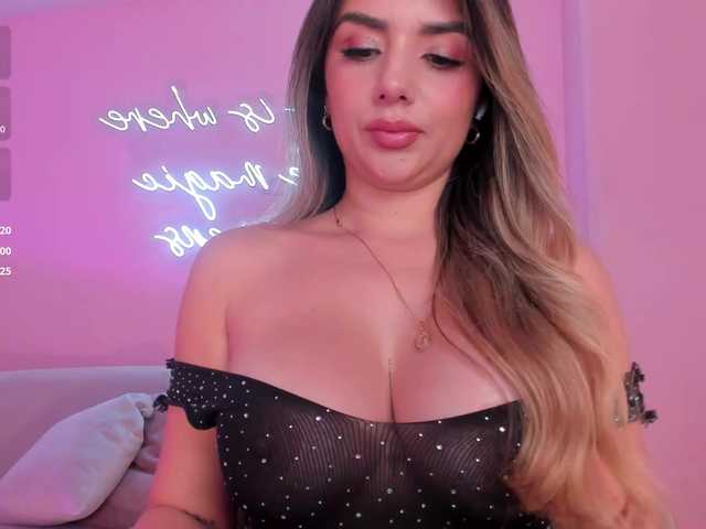 ChloePreston's BongaCams show and profile