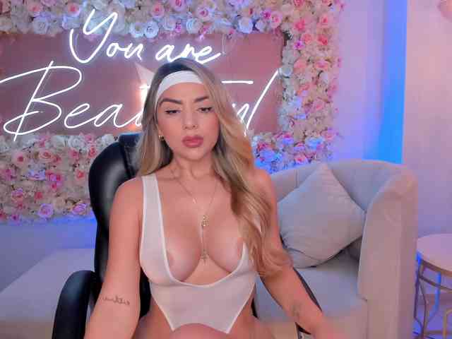 ChloePreston webcam