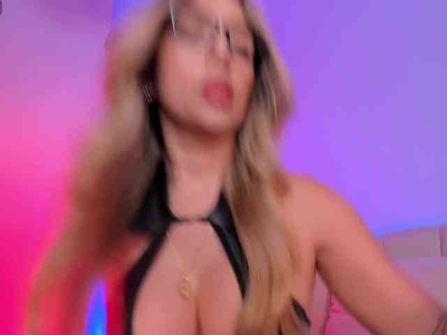 ChloePreston webcam