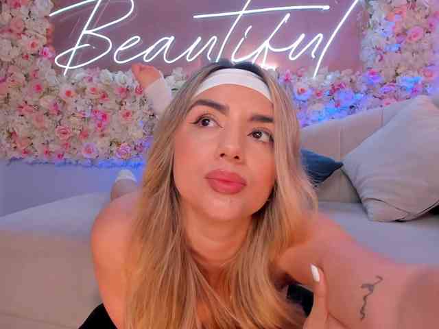 ChloePreston webcam
