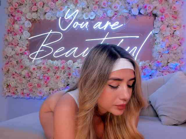 ChloePreston webcam