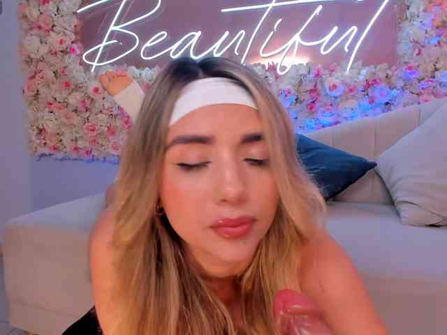 ChloePreston webcam