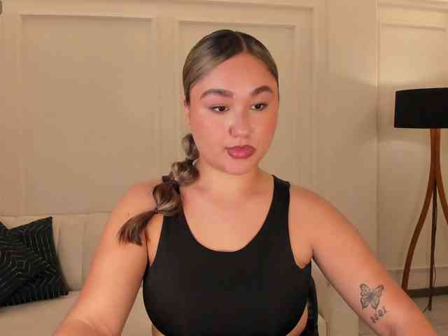 SamanthaConnor webcam