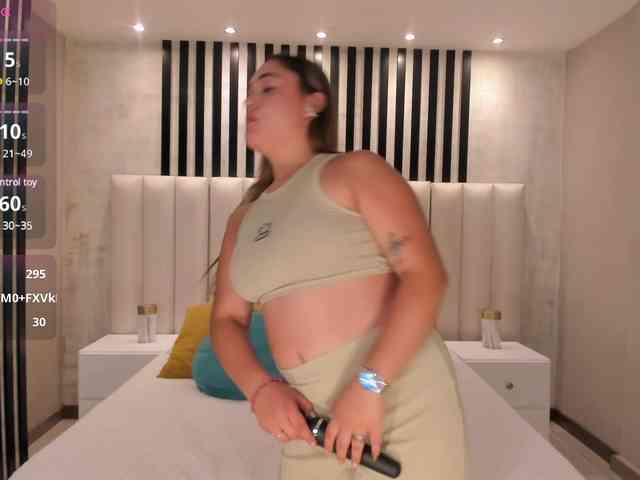 SamanthaConnor webcam