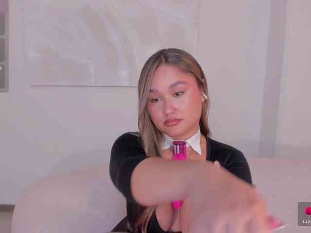 SamanthaConnor webcam
