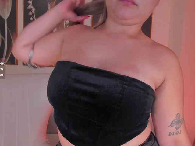 SamanthaConnor webcam
