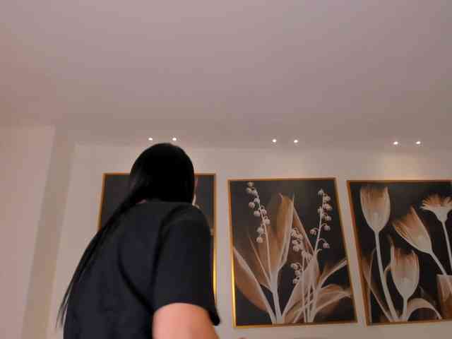 IvannaRussell webcam