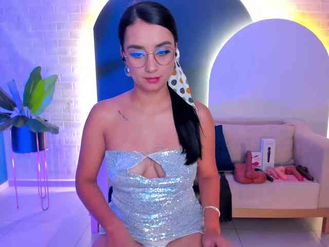 IvannaRussell webcam