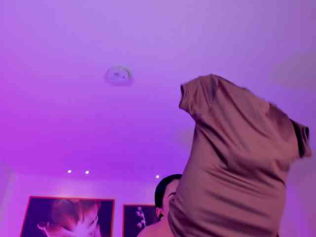 IvannaRussell webcam