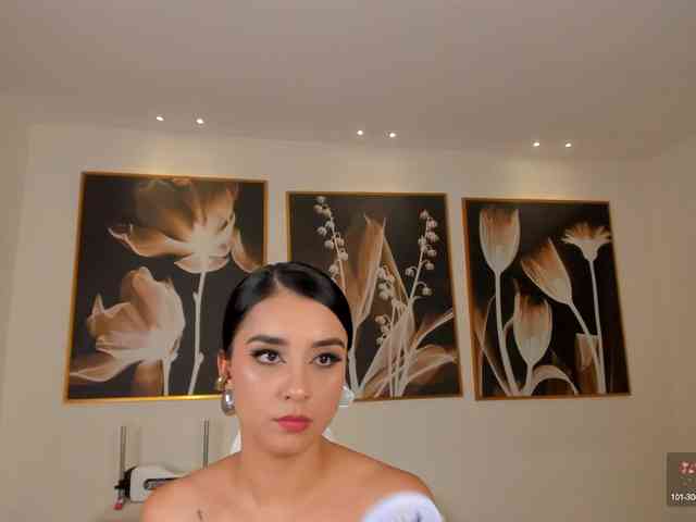 IvannaRussell webcam