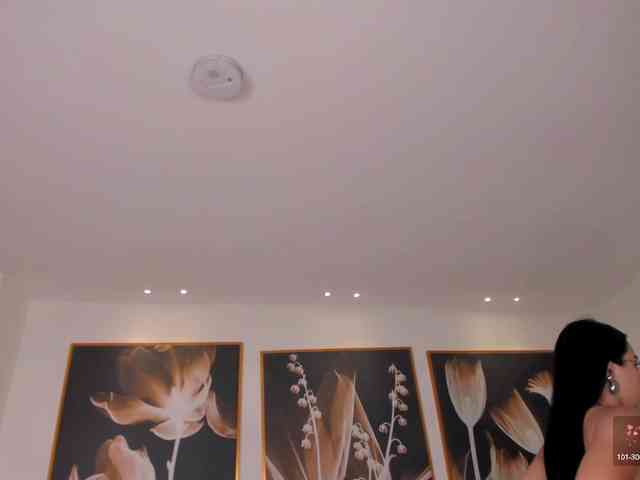 IvannaRussell webcam