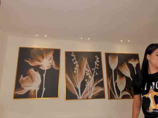 IvannaRussell webcam