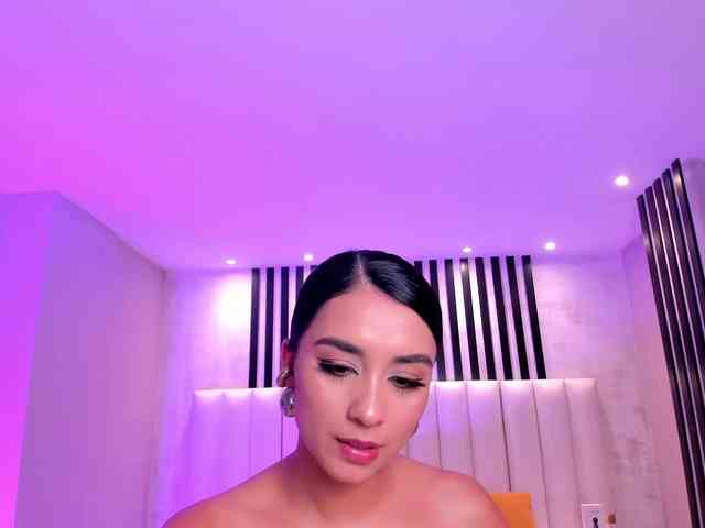 IvannaRussell webcam