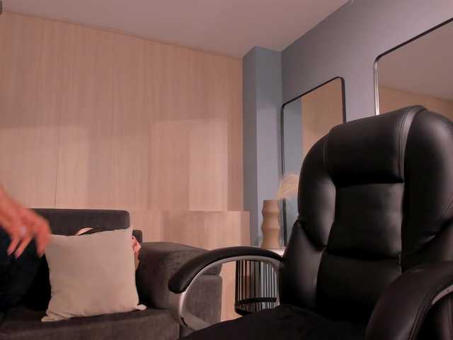 LexieWayne's BongaCams show and profile