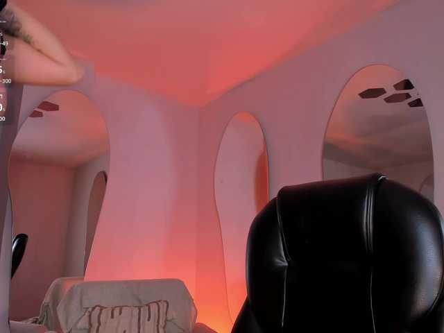 LexieWayne's BongaCams show and profile