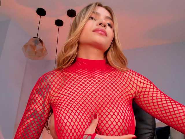 LexieWayne's BongaCams show and profile