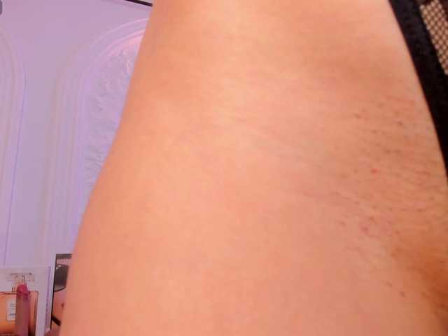 LexieWayne's BongaCams show and profile