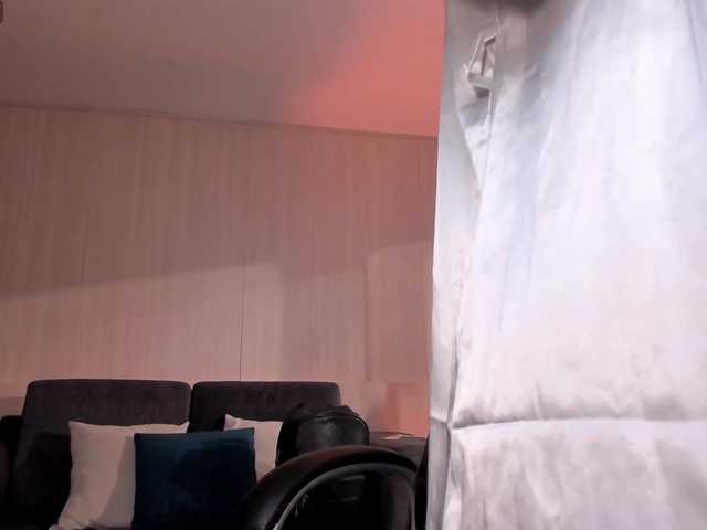 le modèle LexieWayne est en webcam porno dans un show sur le site bongacams, il possède les tags suivants: Latino/Hispanic,Blonde,Shaved