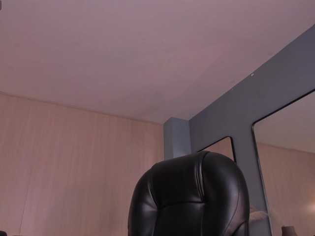 LexieWayne's BongaCams show and profile