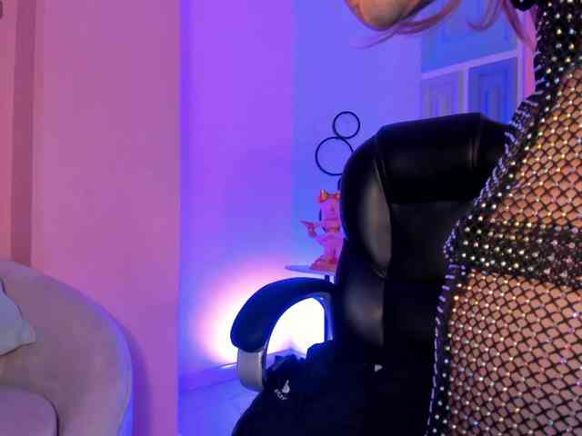 LexieWayne webcam