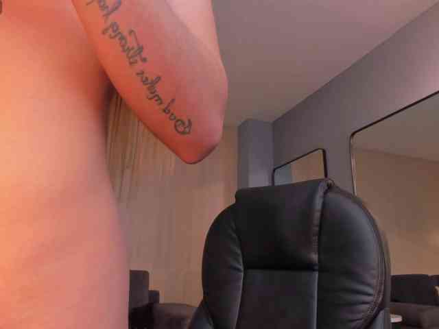 LexieWayne webcam