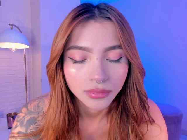 LexieWayne webcam